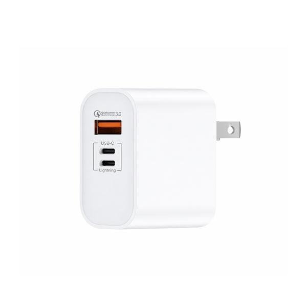iPhone 16 Pro Max 50W 3-port power adapter